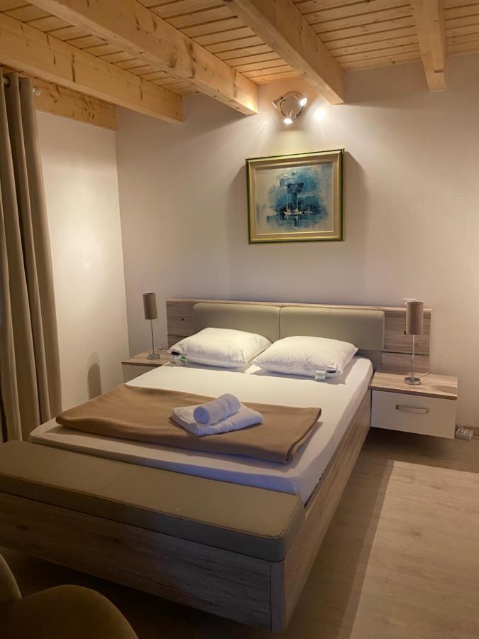 A La Campagne Chalet Coise-Saint-Jean-Pied-Gauthier